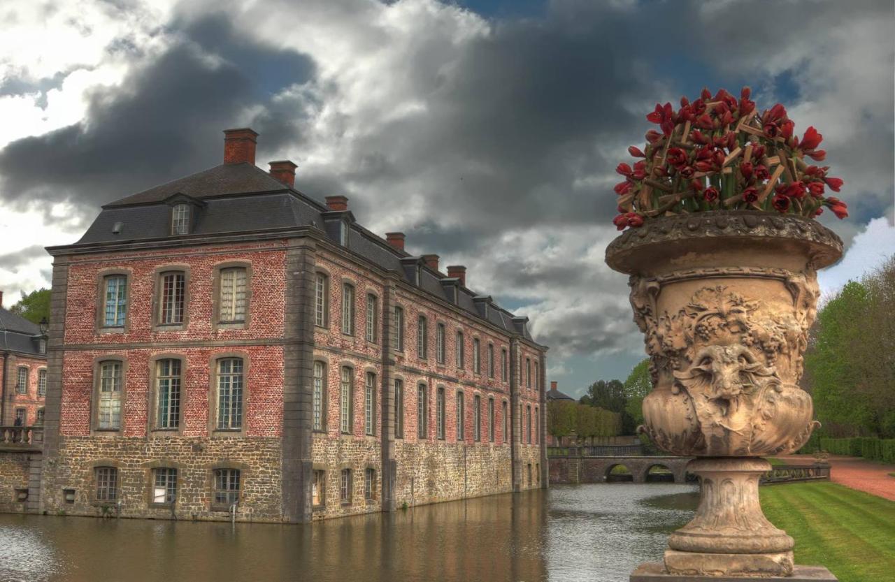 Le Lodges Quievrain Exterior foto